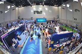 NBA焦点战：湖人主场逆转掘金,